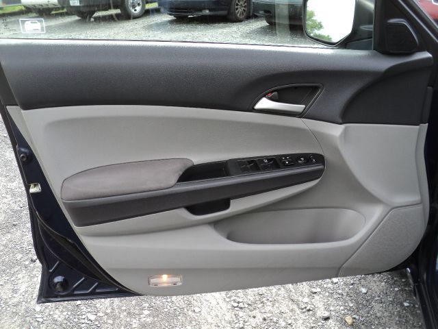 Honda Accord 2008 photo 9