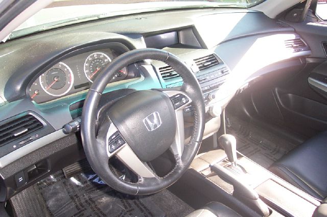 Honda Accord 2009 photo 2