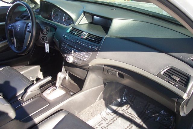 Honda Accord 2009 photo 9