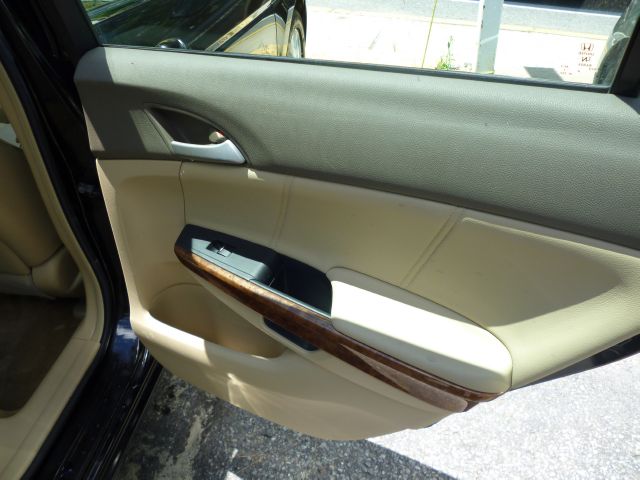 Honda Accord 2009 photo 9