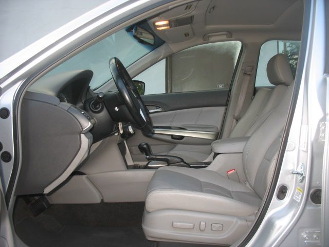 Honda Accord XLS Popular 2WD Sedan
