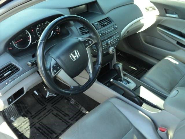 Honda Accord 2009 photo 2