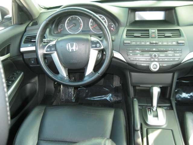 Honda Accord 2009 photo 1