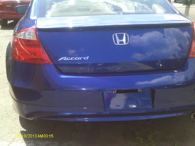 Honda Accord 2dr Reg Cab 120.5 WB Coupe