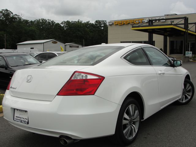 Honda Accord 2009 photo 30