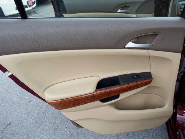 Honda Accord 2009 photo 16