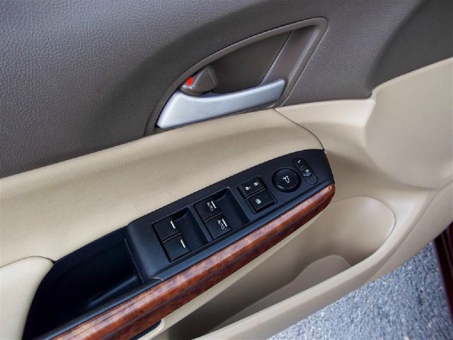 Honda Accord 2009 photo 17