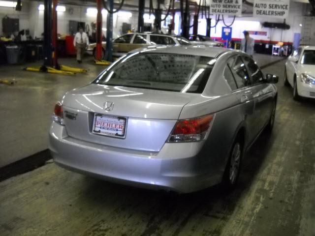 Honda Accord 2009 photo 4