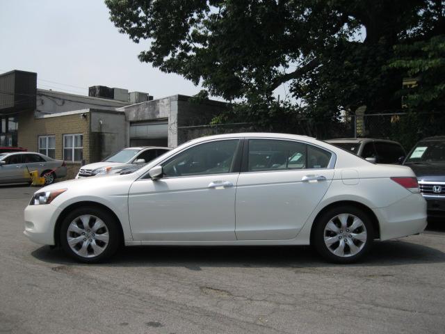 Honda Accord 2009 photo 2