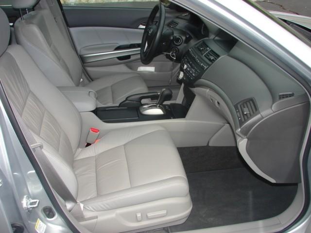 Honda Accord 2009 photo 2