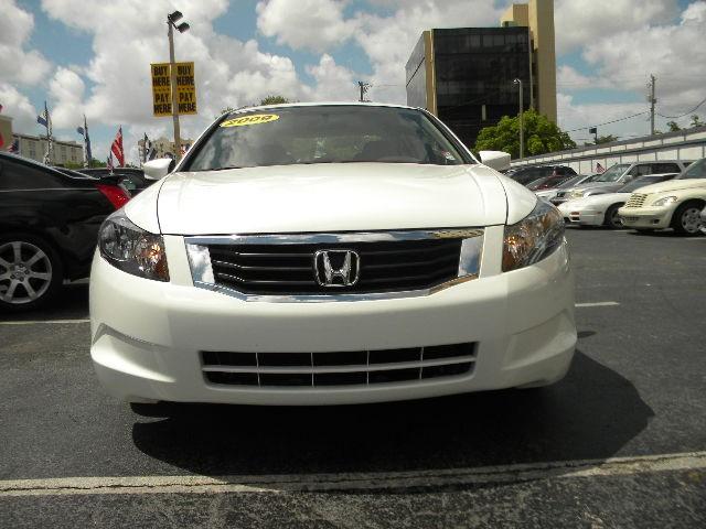 Honda Accord 2009 photo 1