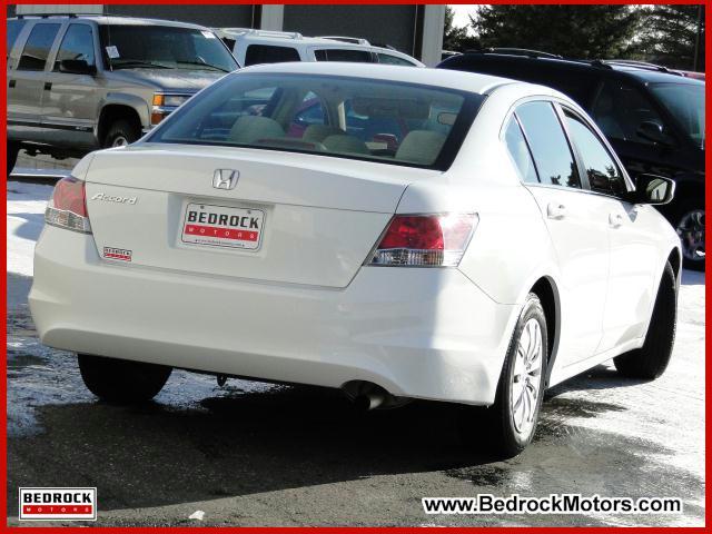 Honda Accord 2009 photo 2