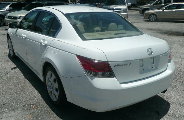 Honda Accord 2009 photo 2