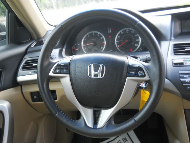 Honda Accord 2009 photo 16