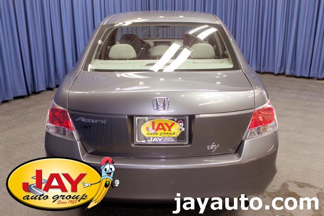 Honda Accord 2010 photo 17