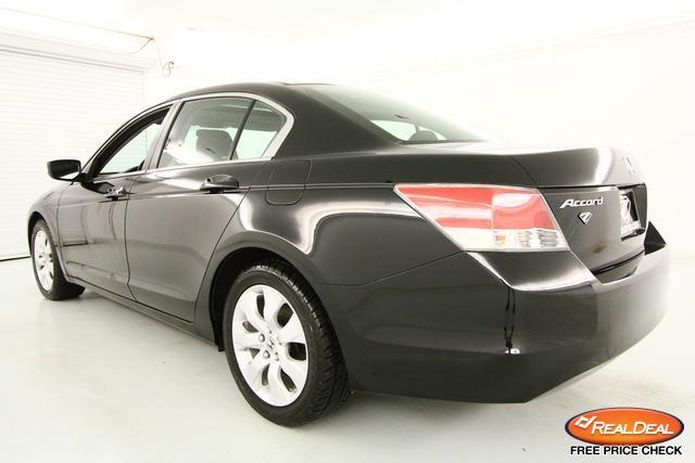 Honda Accord 2010 photo 1