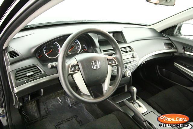 Honda Accord 2010 photo 20