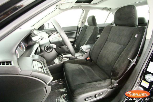 Honda Accord 2010 photo 34