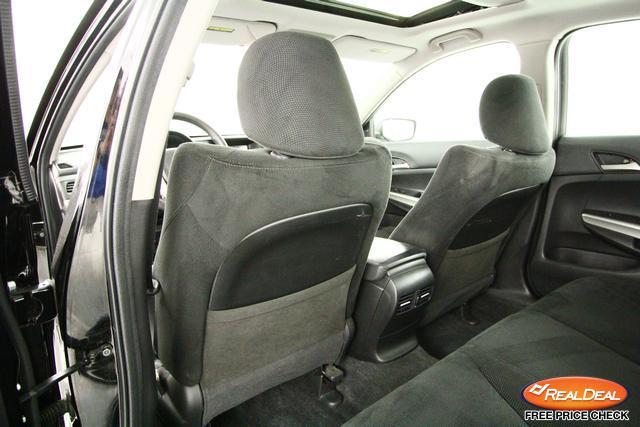 Honda Accord 2010 photo 4
