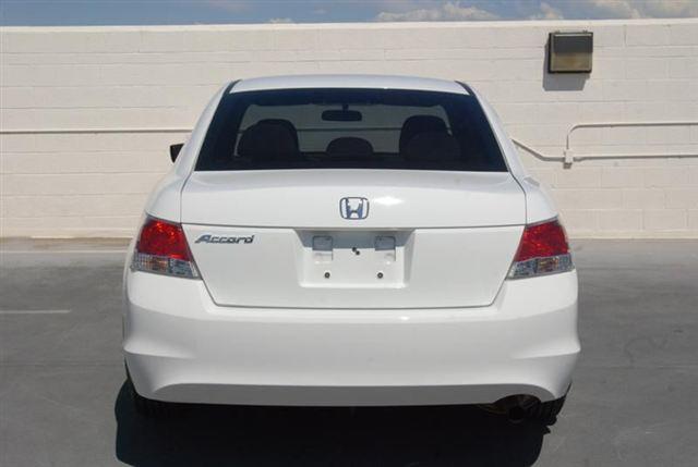 Honda Accord 2010 photo 5