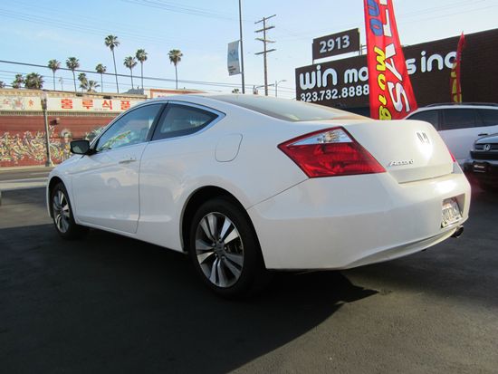 Honda Accord 2010 photo 2