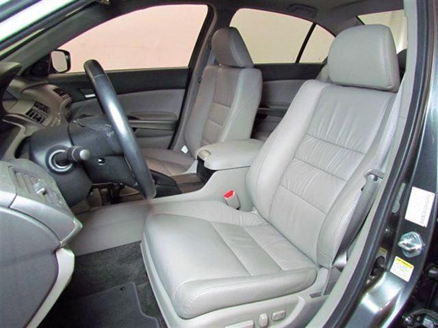 Honda Accord 2010 photo 3