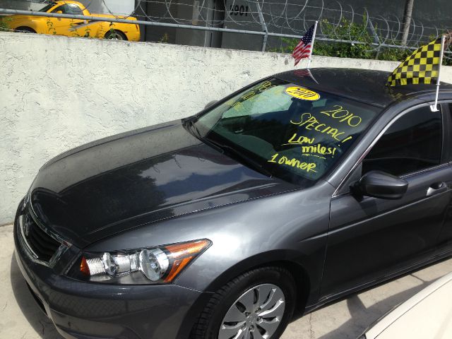 Honda Accord 2010 photo 3