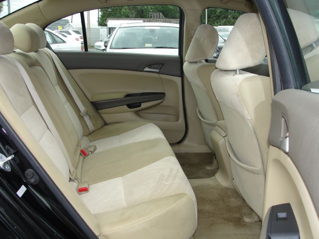 Honda Accord 2010 photo 11