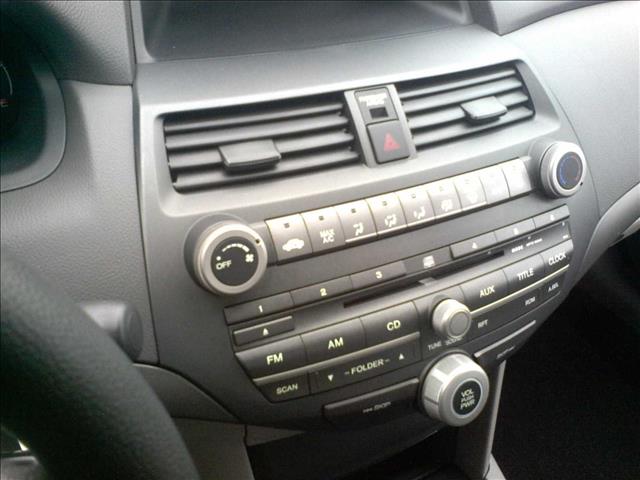 Honda Accord 2010 photo 1
