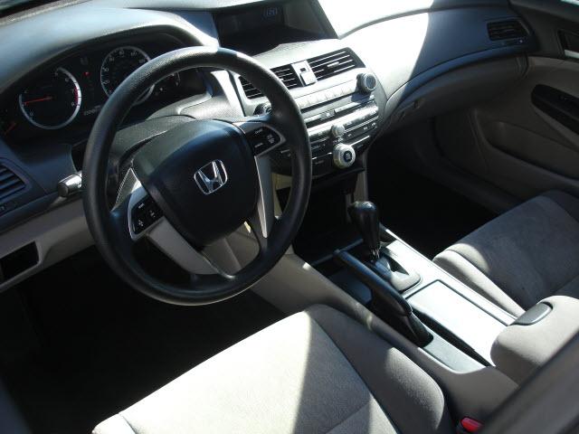 Honda Accord 2010 photo 3