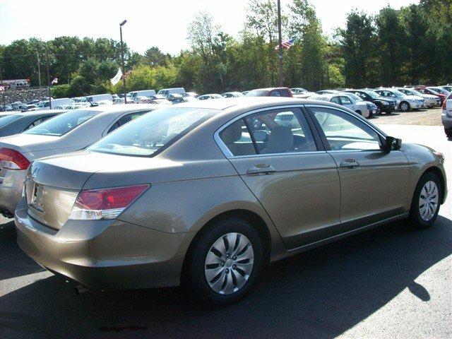 Honda Accord 2010 photo 2