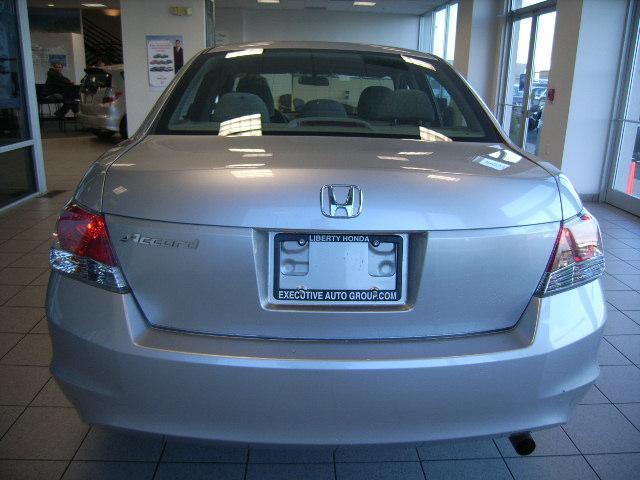 Honda Accord 2010 photo 3