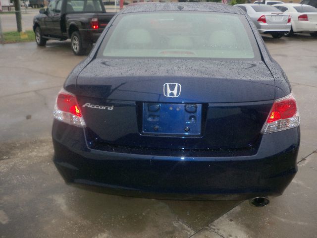 Honda Accord 2010 photo 2