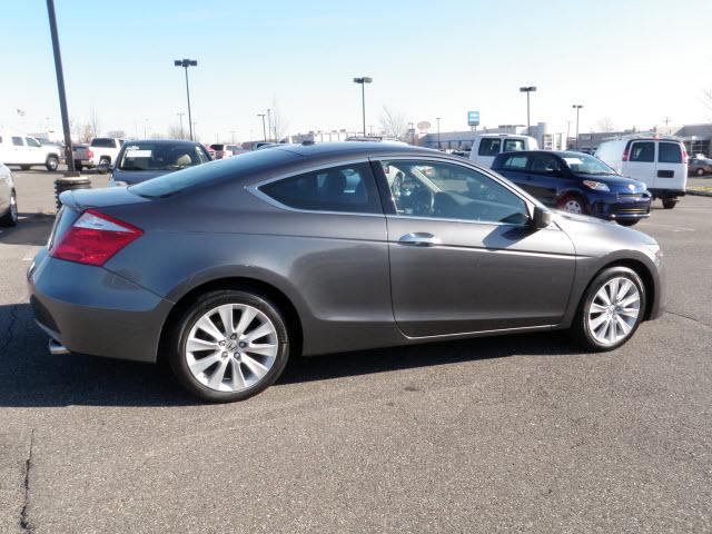 Honda Accord 2010 photo 2