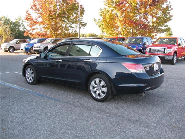 Honda Accord 2010 photo 1