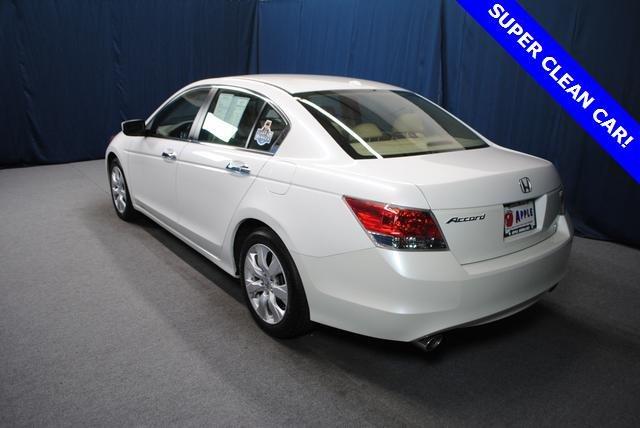 Honda Accord 2010 photo 3