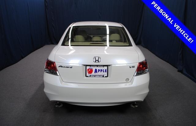Honda Accord 2010 photo 4