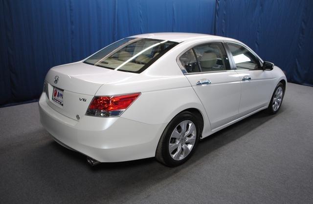 Honda Accord 2010 photo 5