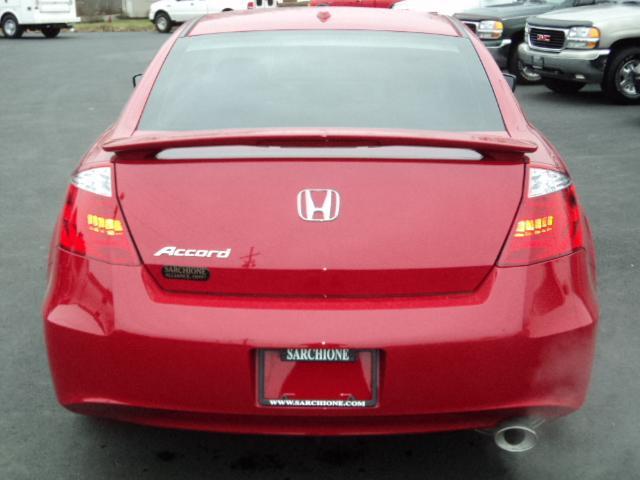 Honda Accord 2010 photo 2