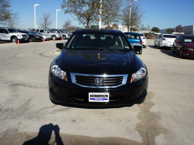 Honda Accord 2010 photo 1