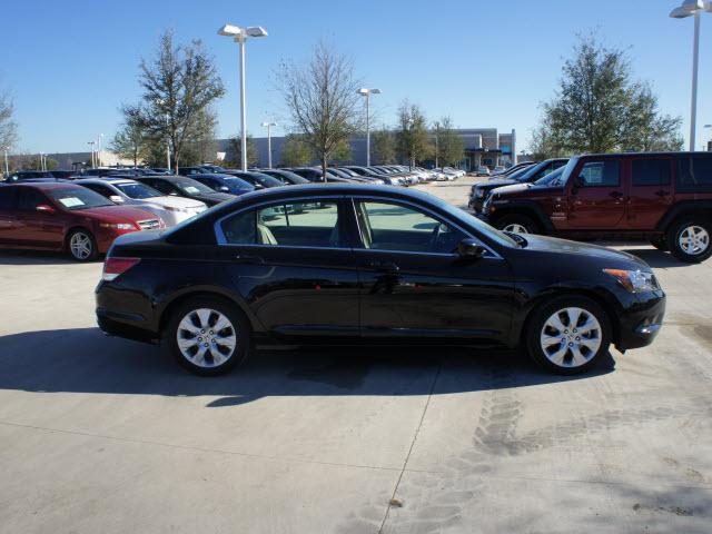 Honda Accord 2010 photo 3