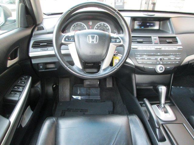 Honda Accord 2010 photo 9