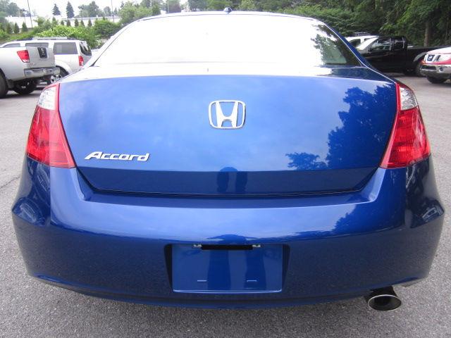 Honda Accord 2010 photo 4