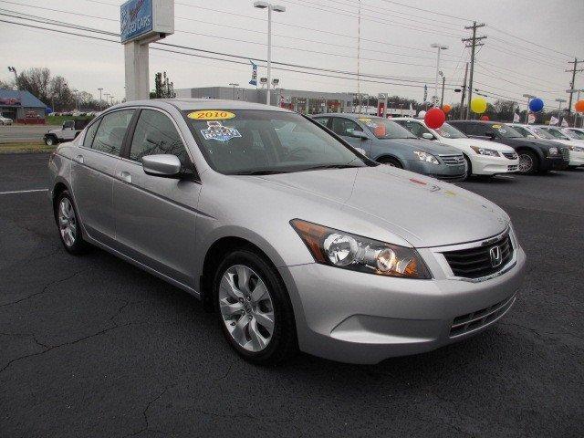 Honda Accord 2010 photo 1