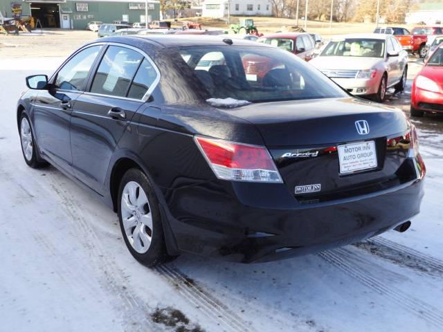 Honda Accord 2010 photo 4