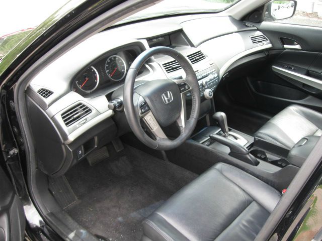 Honda Accord 2010 photo 4