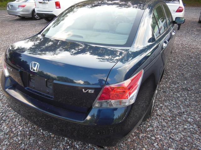 Honda Accord 2010 photo 1
