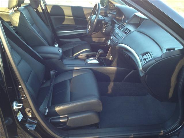 Honda Accord 2010 photo 4