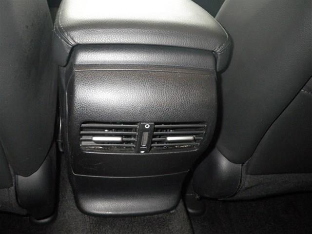 Honda Accord 2010 photo 16