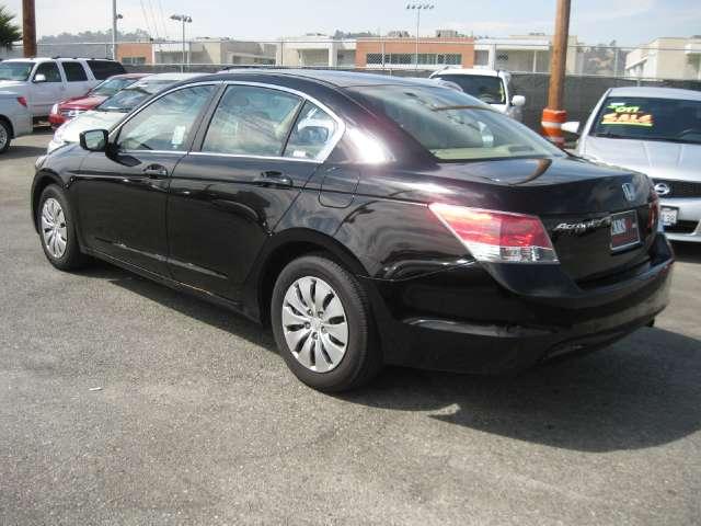 Honda Accord 2010 photo 2